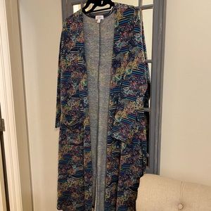 LuLaRoe Shirley